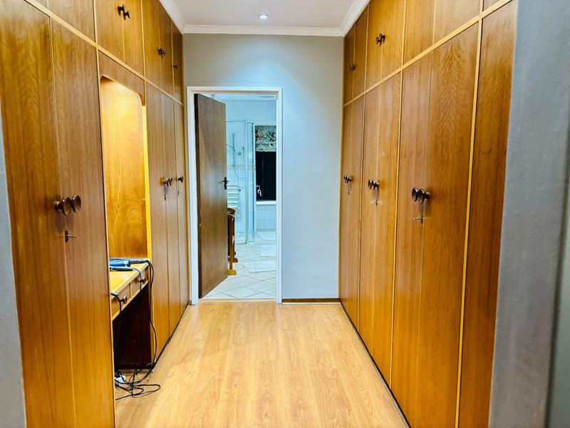 4 Bedroom Property for Sale in Helicon Heights Free State